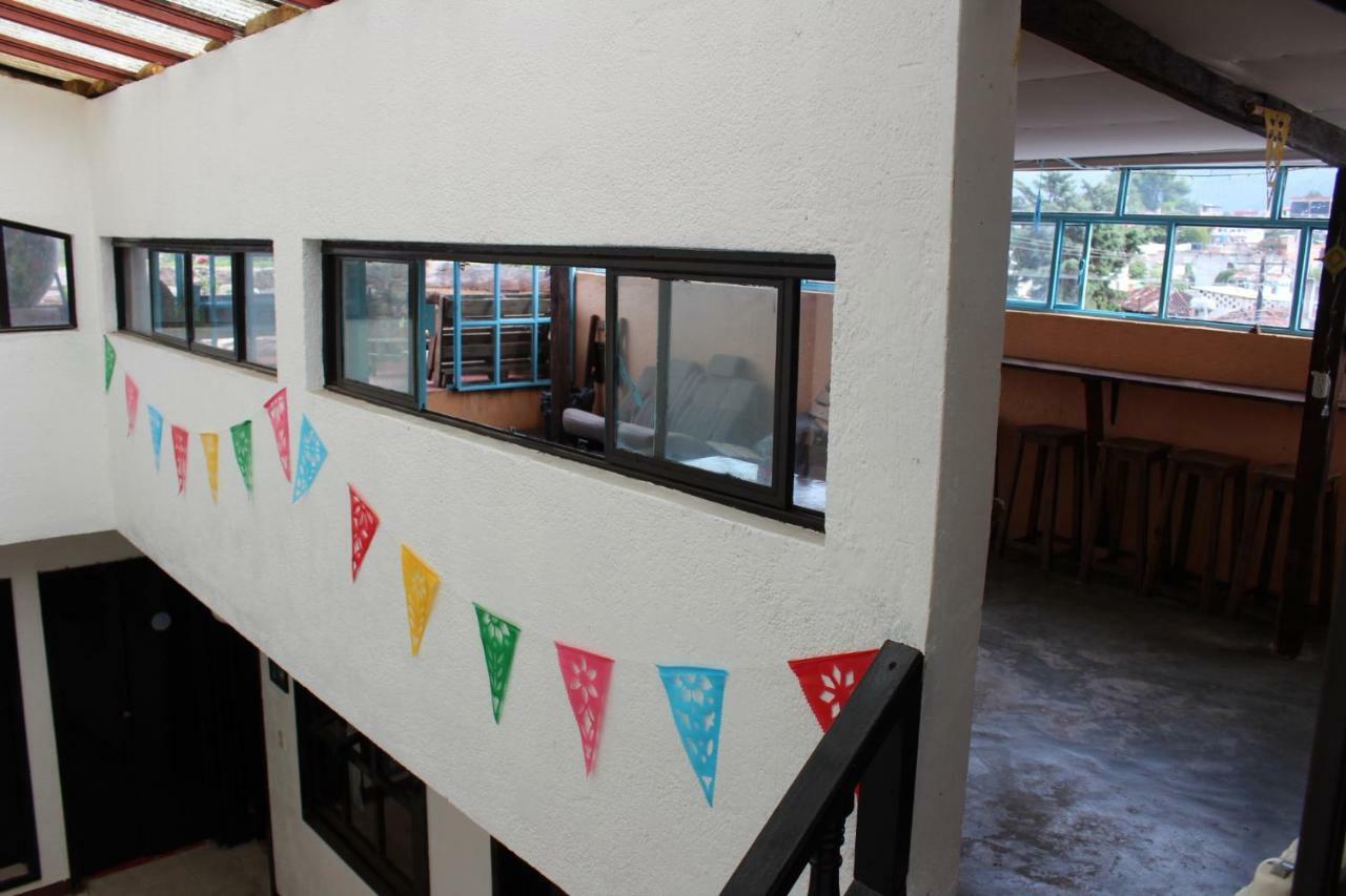 Hôtel Casa Namaste à San Cristóbal de Las Casas Extérieur photo